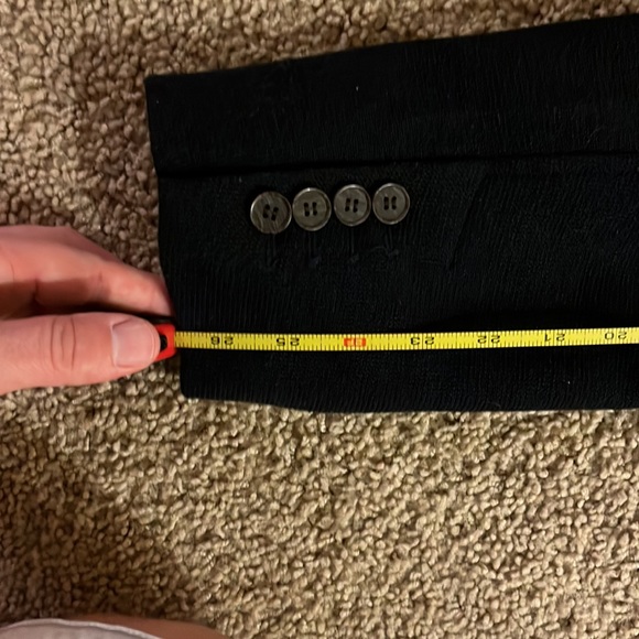 Shades of Grey by Micah Cohen 3 button blazer in Navy Blue - Picture 9 of 11